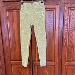 Calia Light Lime 🍋‍🟩 Patterned Leggings